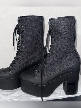 Dries Van Noten Black Lace-Up Platform Ankle Boots